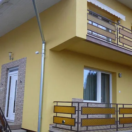 In Heviz/balaton 27595 Apartment *