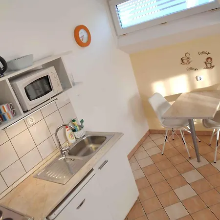 Apartment In Heviz/balaton 27595